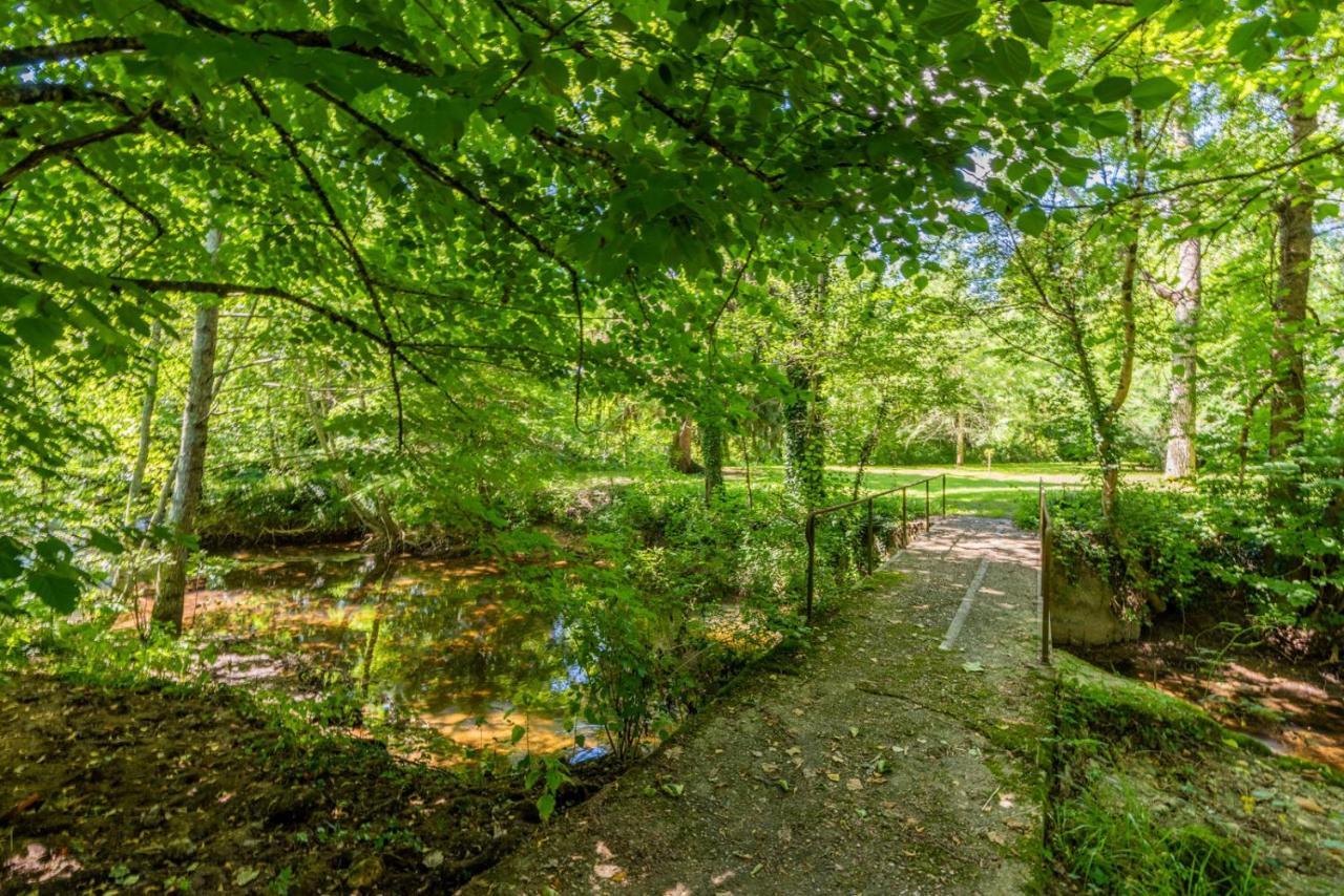 Moulin De Vigonac Ξενοδοχείο Valeuil Εξωτερικό φωτογραφία